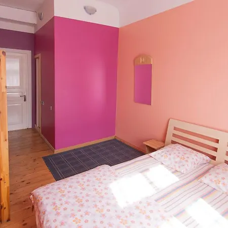 Hostel Riga Rooms *